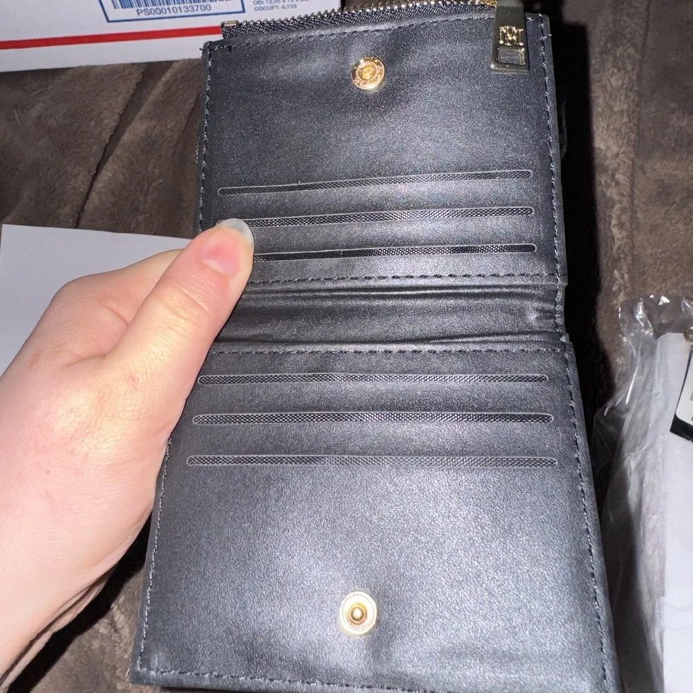 Badgley Mischka Black Quilted Card Holder